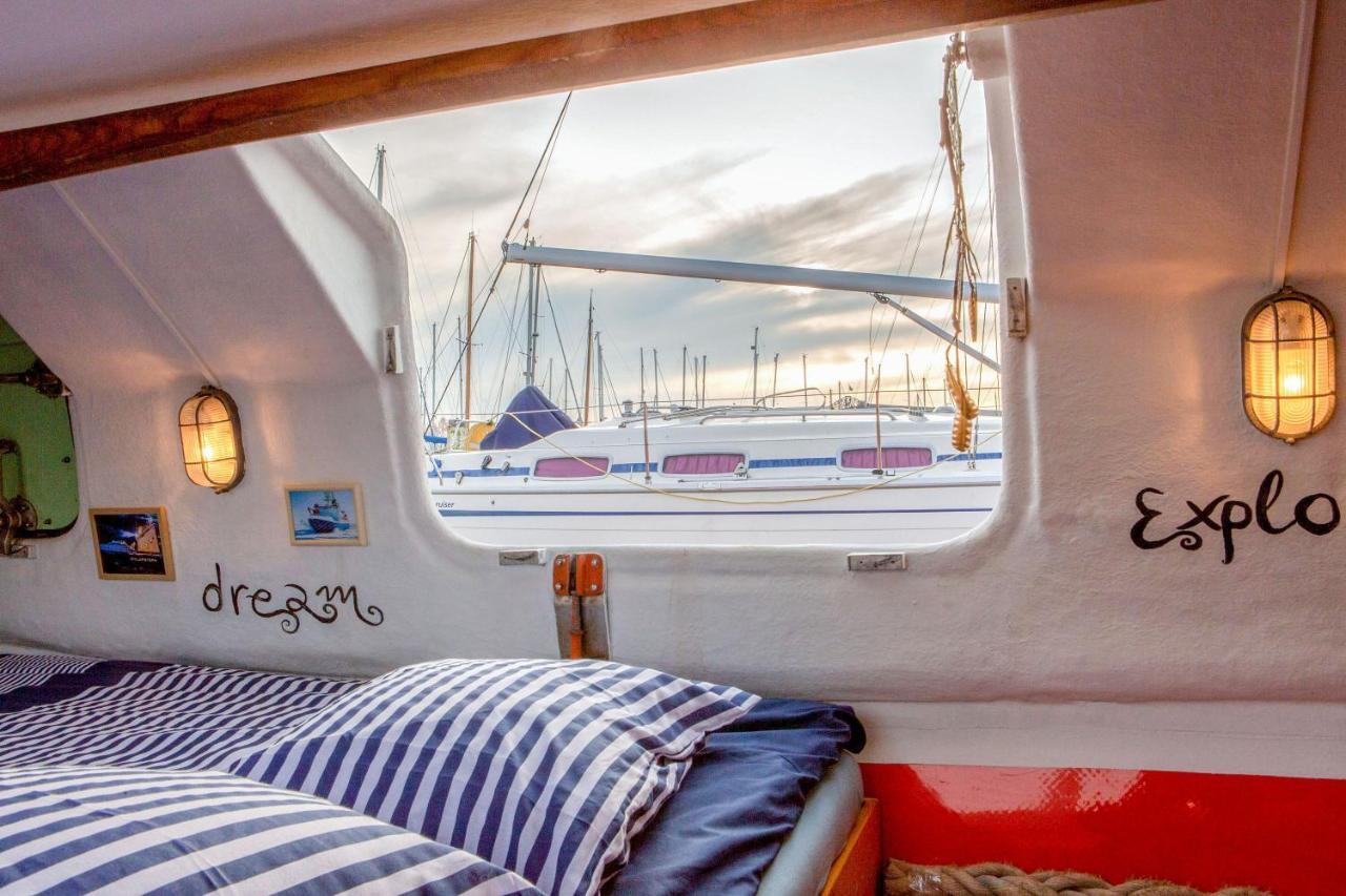 Polarstern - Unique Boatstay! Monnickendam Eksteriør billede
