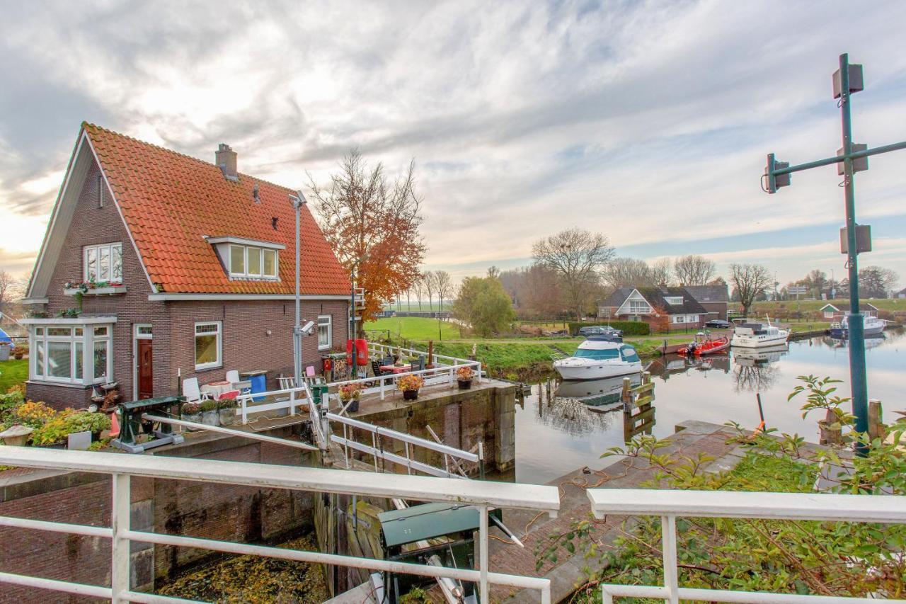 Polarstern - Unique Boatstay! Monnickendam Eksteriør billede